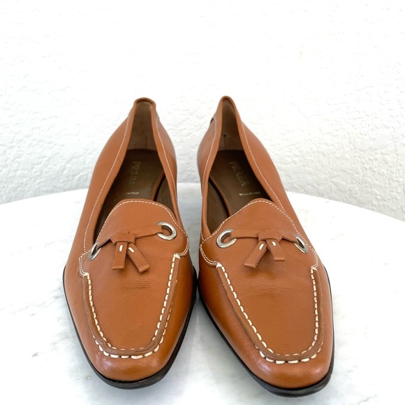 Prada Leather Almond Toe Loafer Kitten Heels Size 41 - Picture 3 of 10